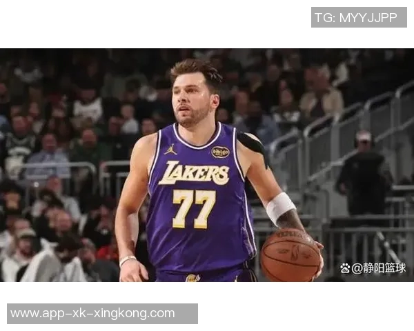 东契奇本赛季场均351分领跑全联盟上一位湖人球员是科比