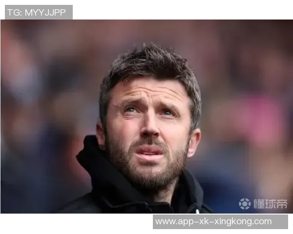 今日趣图:威尔科克斯与贝拉达频频出镜是否暗示曼联新帅人选 今日趣图:威尔科克斯与贝拉达频频出镜是否暗示曼联新帅人选