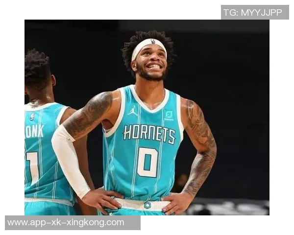 布里奇斯表现低迷12投仅4中三分球失准仅得9分正负值惨淡15 布里奇斯表现低迷12投仅4中三分球失准仅得9分正负值惨淡15